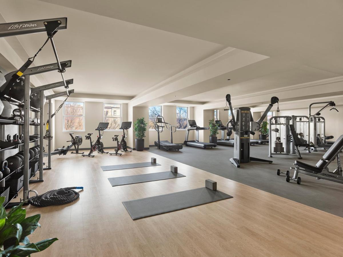 Отель The Newbury Бостон Экстерьер фото The gym at the 2012 Olympic Village